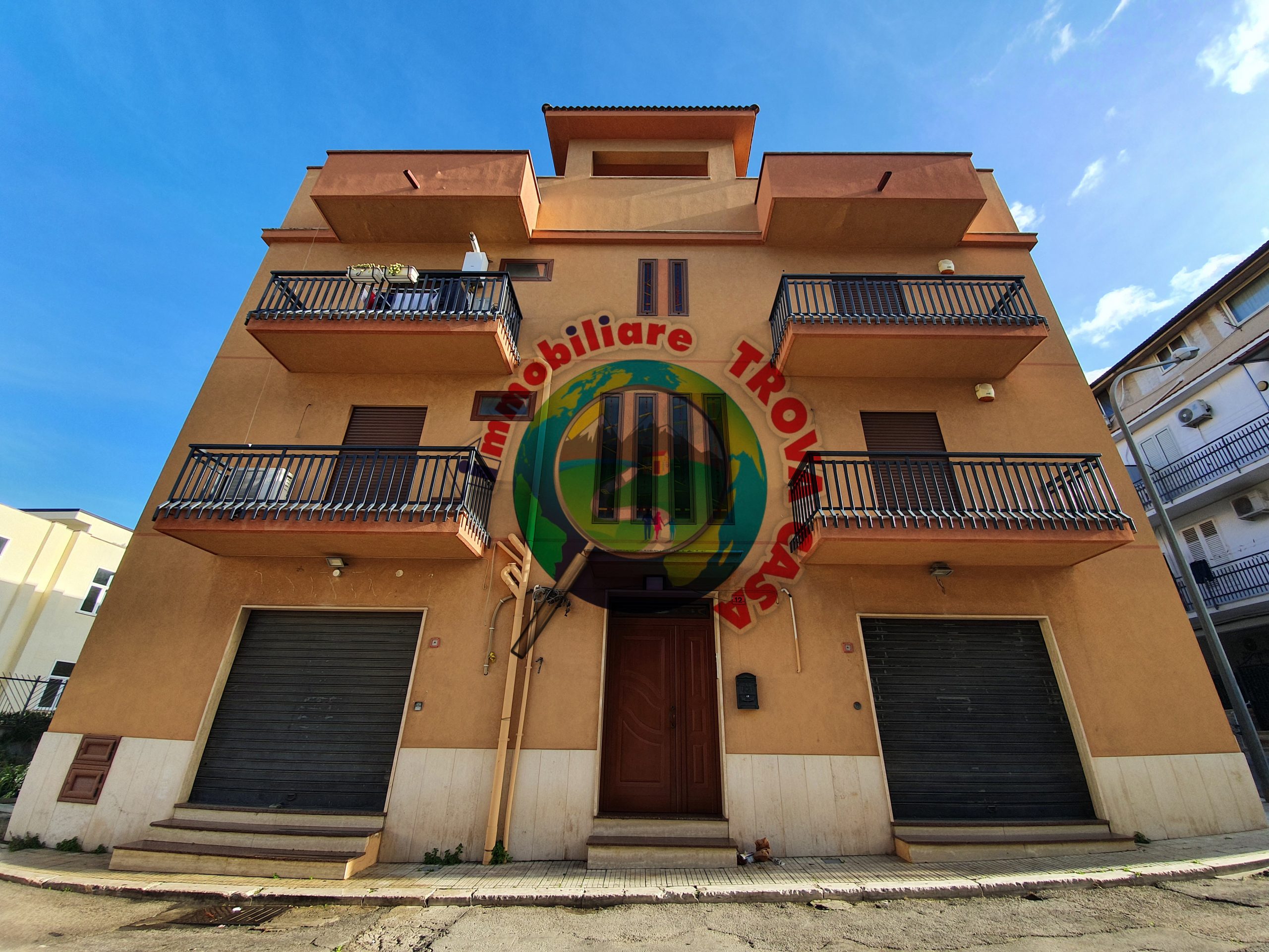 Casa indipendente in vendita a Partinico, Via Torricelli