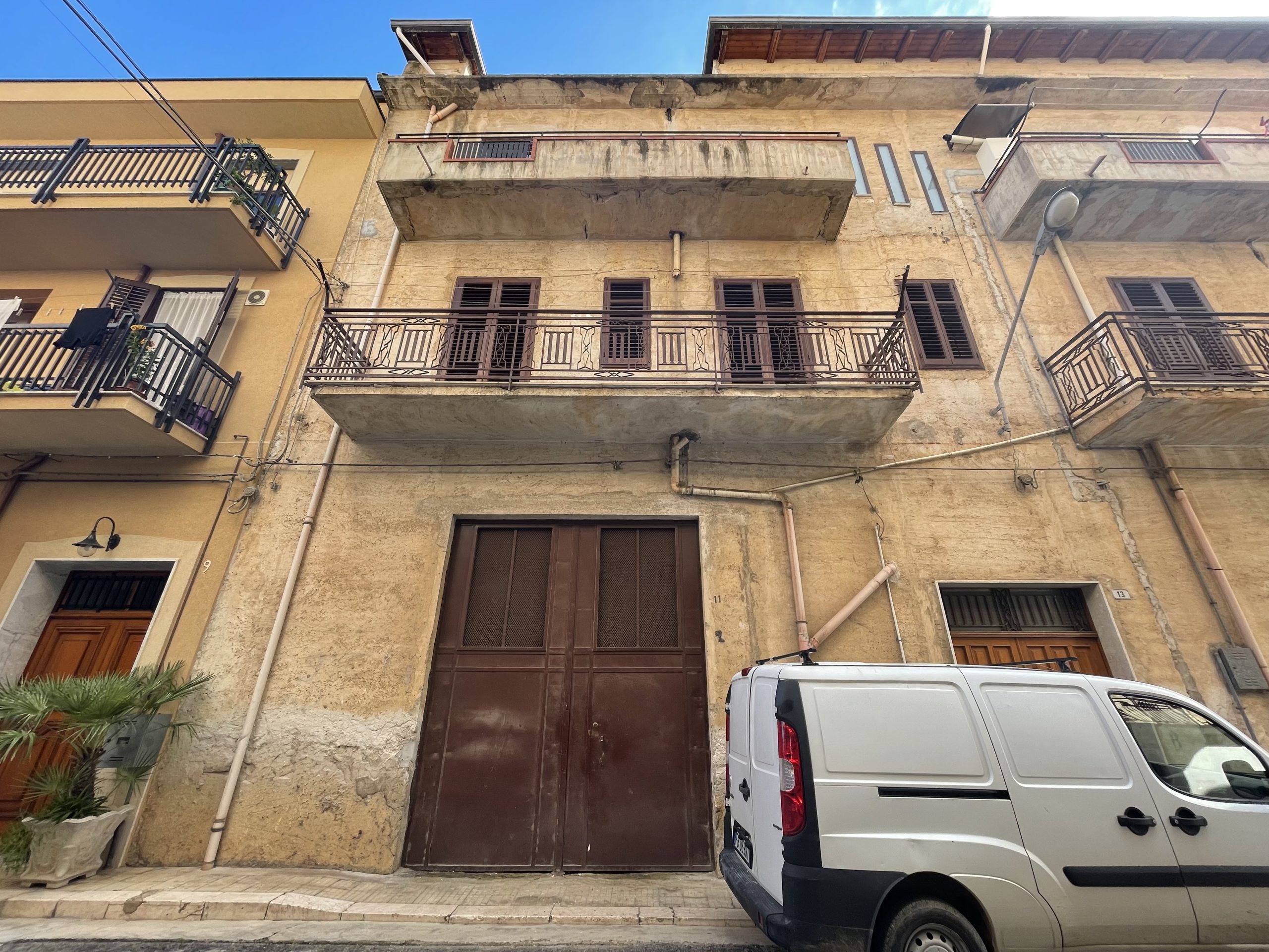Appartamento con magazzino in vendita a Partinico, Via Firenze