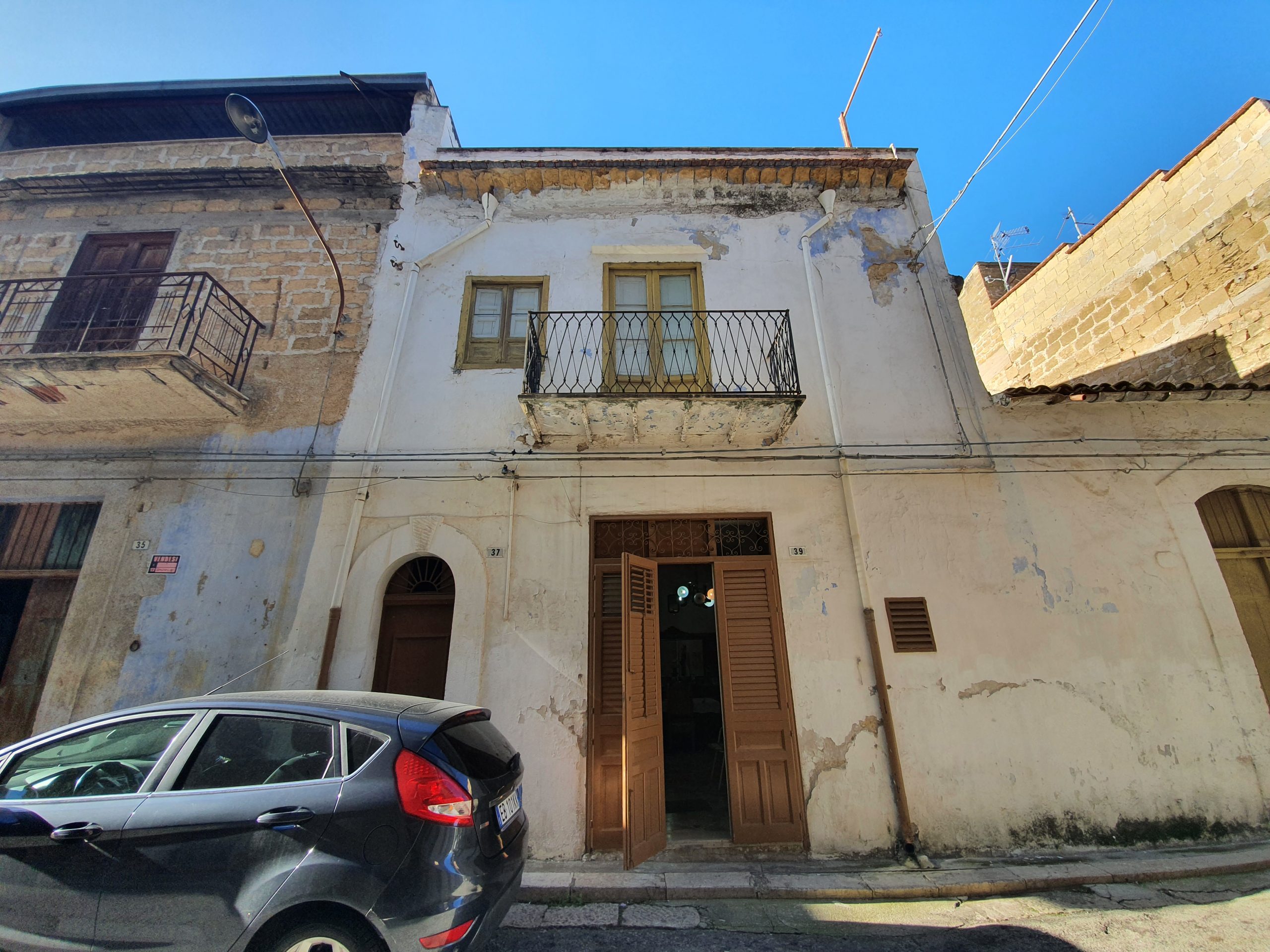 Case indipendenti in vendita a Partinico, Via Amodei