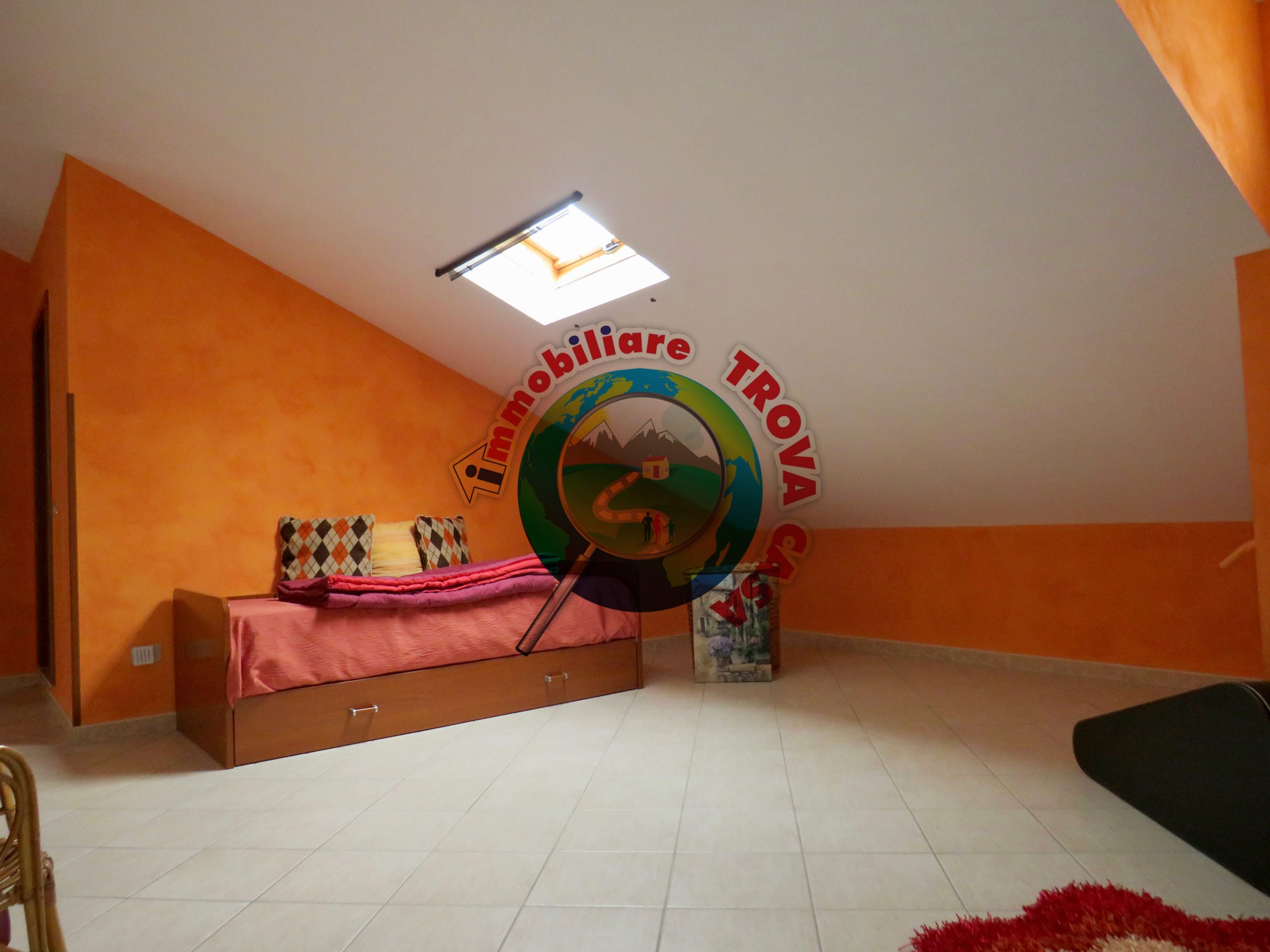 Appartamento con mansarda in vendita a Partinico, Via Pitagora