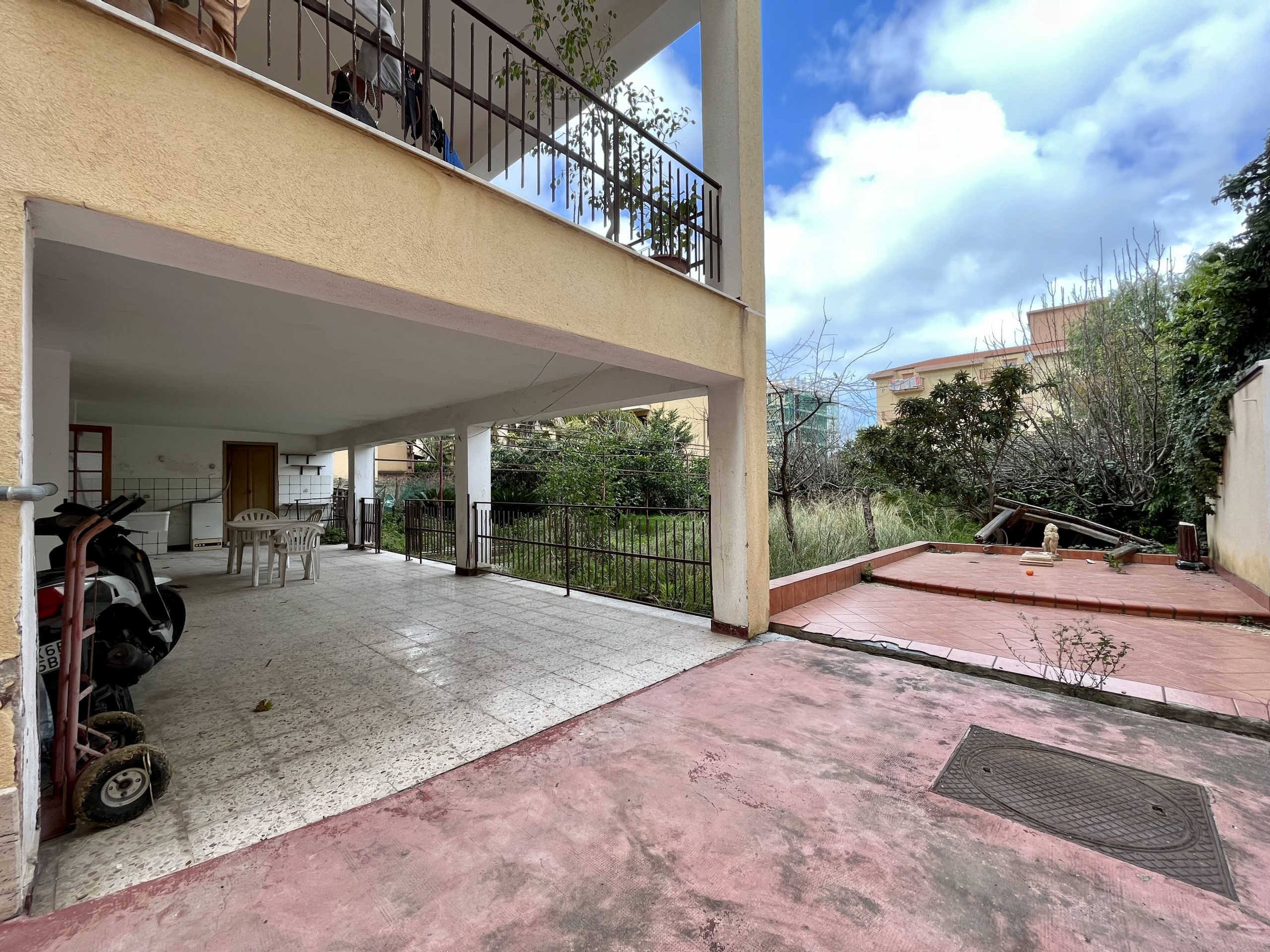 Appartamento con giardino in vendita a Partinico, Via B. Croce