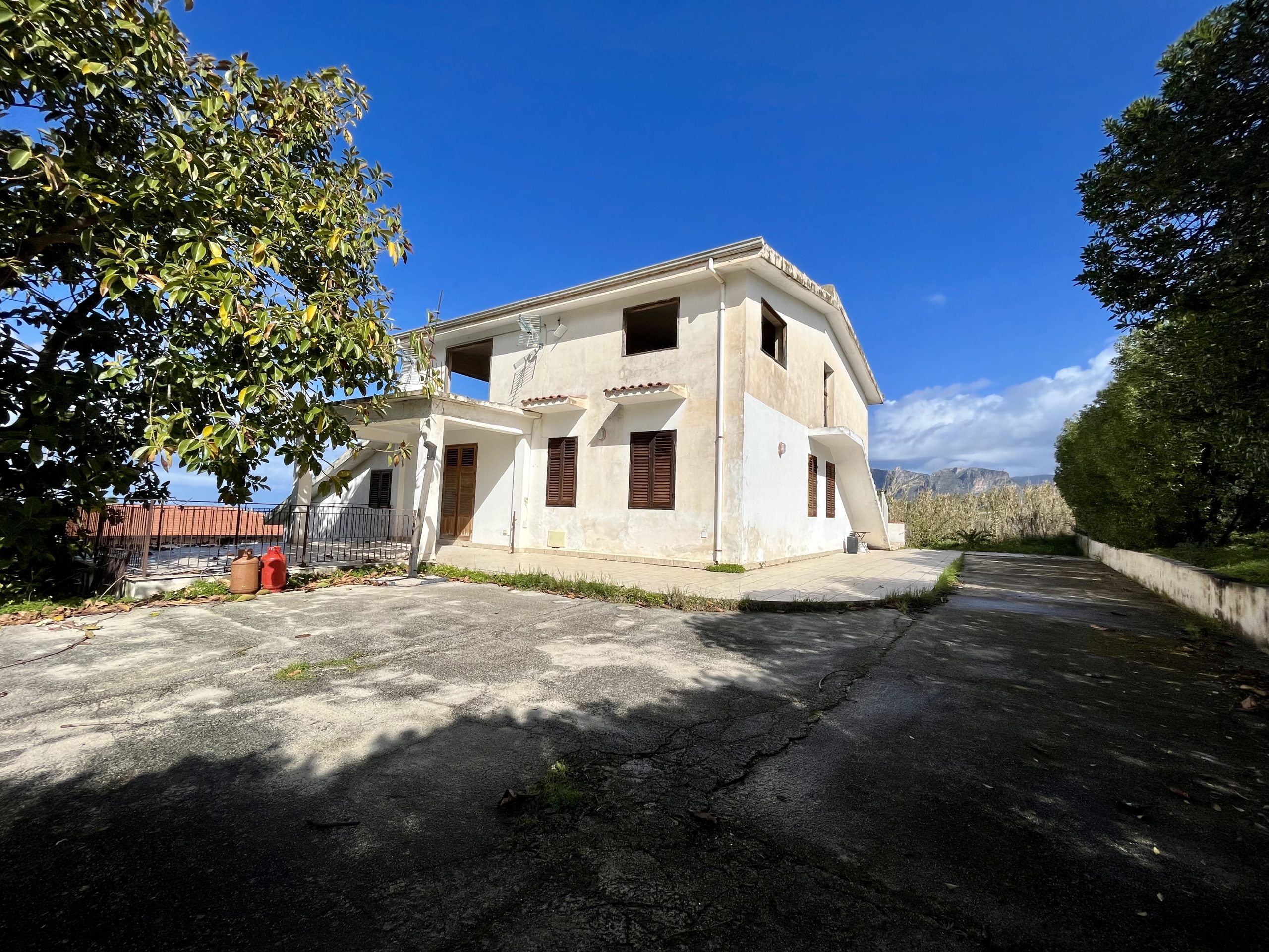 Villa in vendita a Trappeto, Contrada Piano Inferno