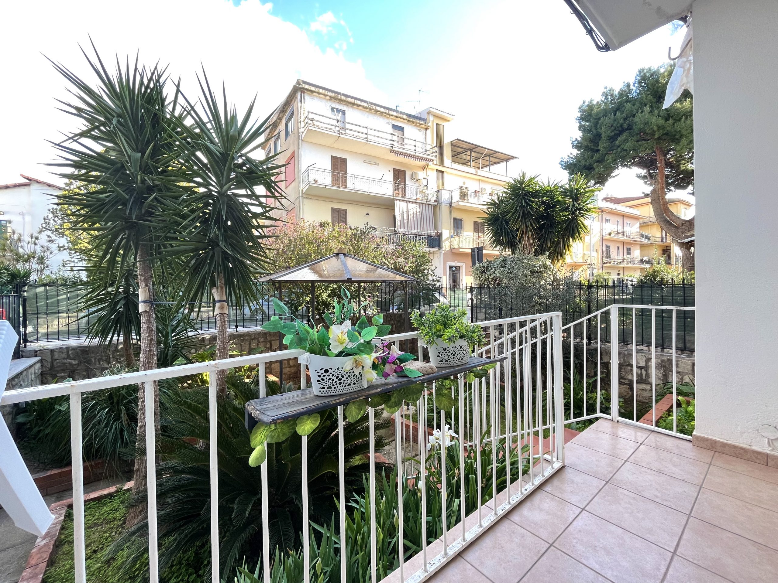 Appartamento con giardino in vendita a Partinico, Via F. Testa