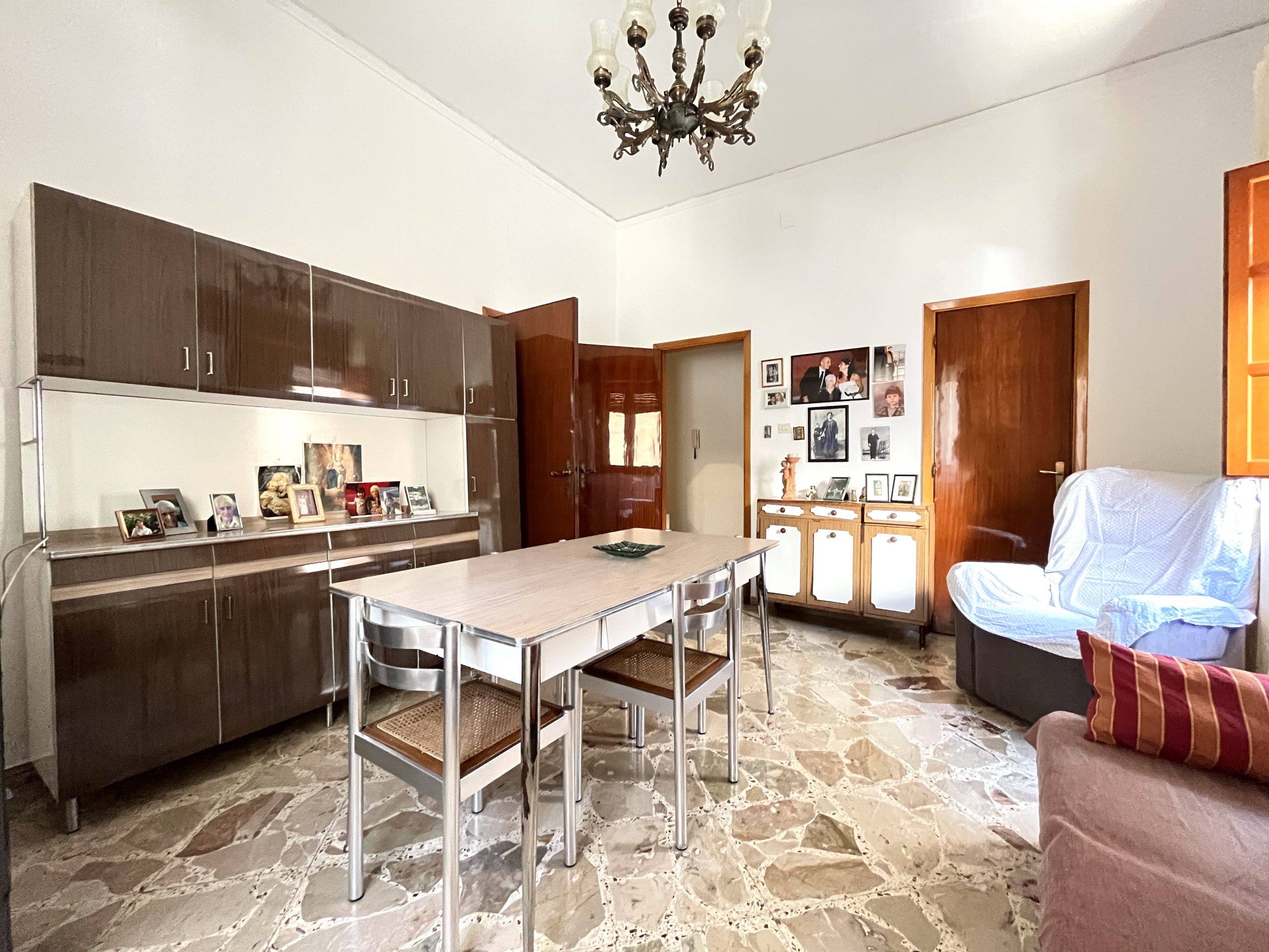 Appartamento in vendita a Partinico, Via Sebastiano Cannizzo