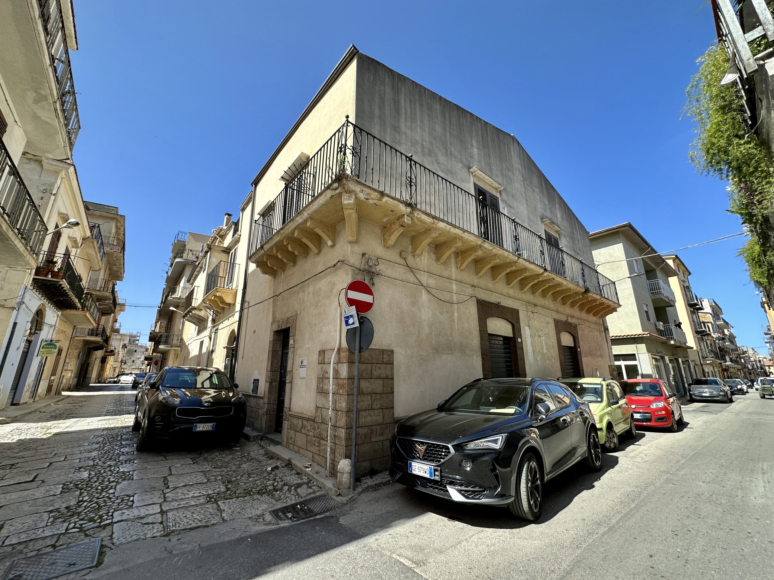 Casa Indipendente in vendita a Partinico, Via Castiglia