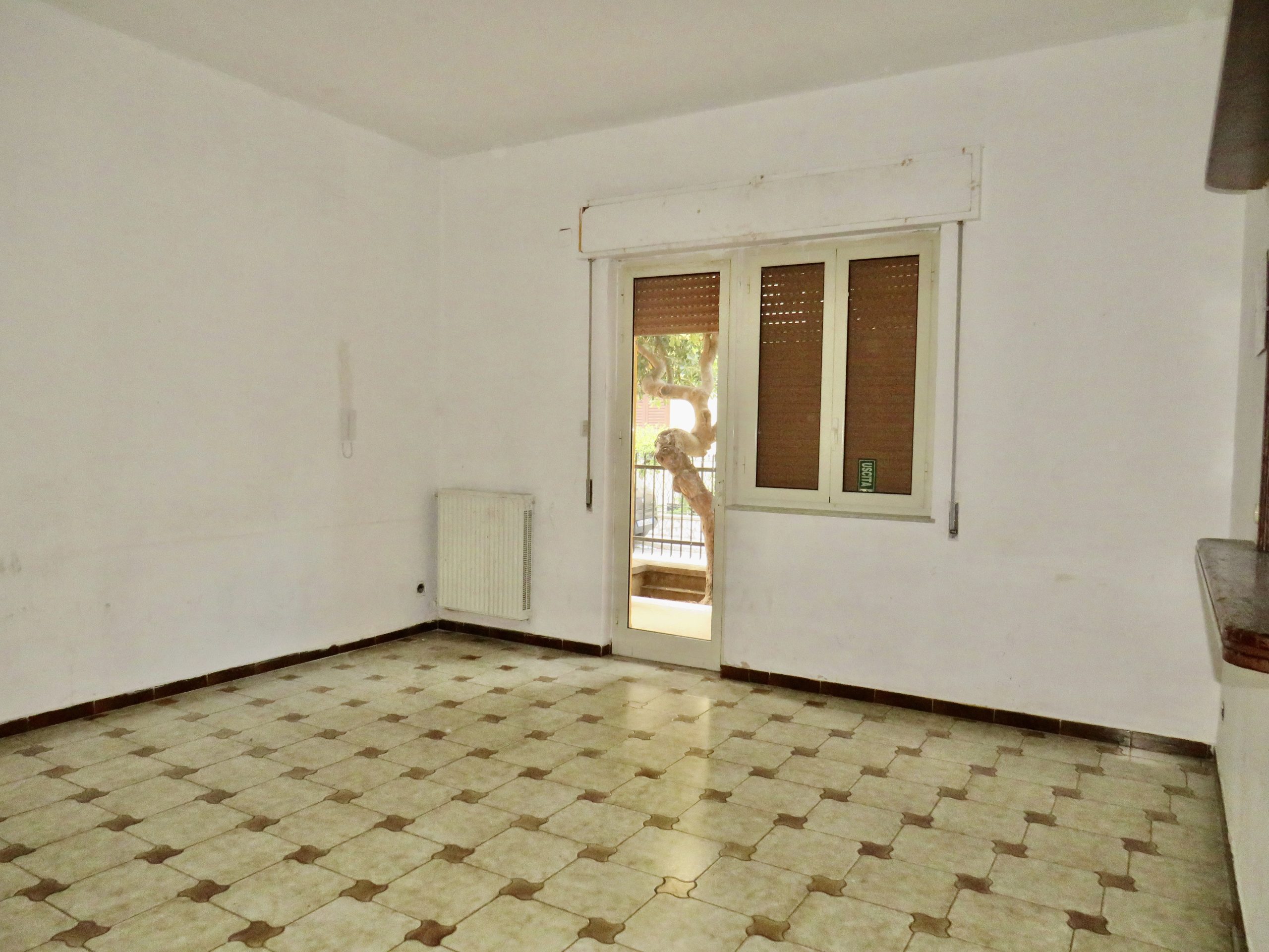 Casa indipendente in vendita a Partinico, Via Benedetto Croce