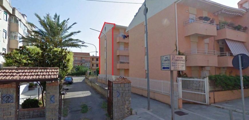 Appartamento con box in vendita a Partinico, Via E. De Amicis