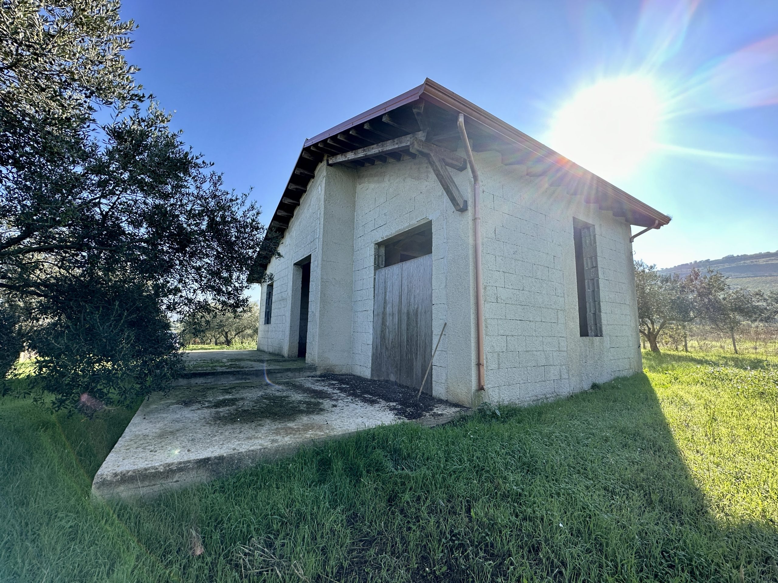 Villetta grezza in vendita a Partinico, Contrada Susinna