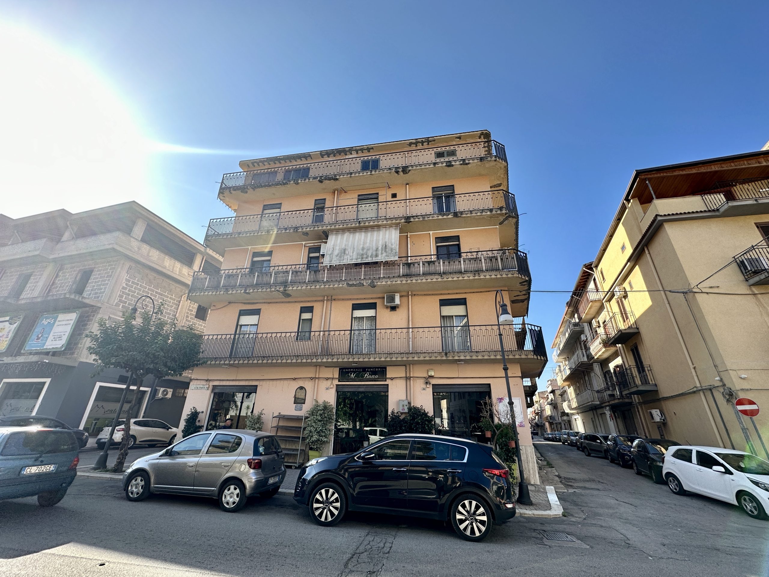 Appartamento in vendita a Partinico, Via Ruggero Settimo