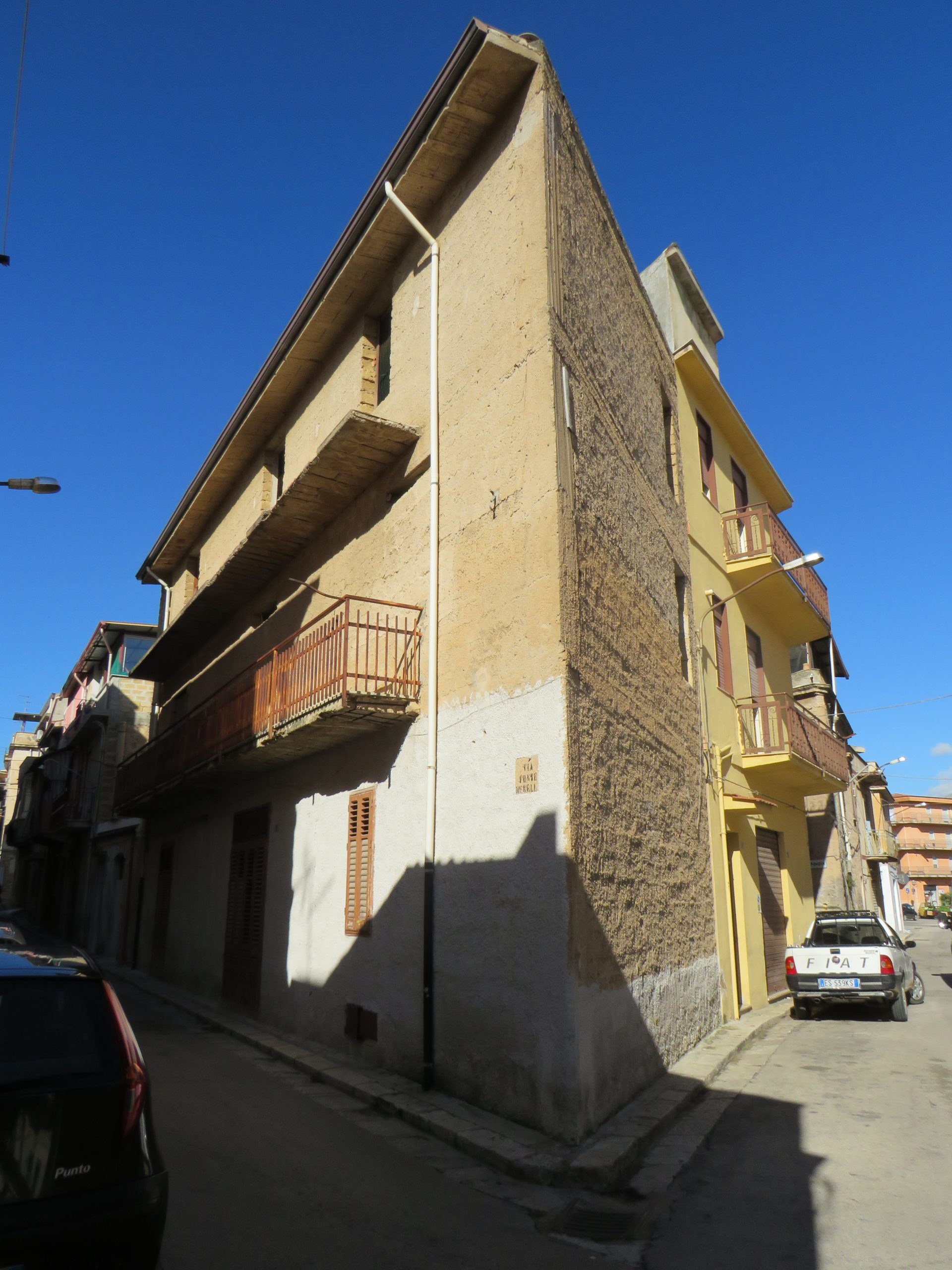 Casa indipendente in vendita a Partinico, Via Fonte Merelli