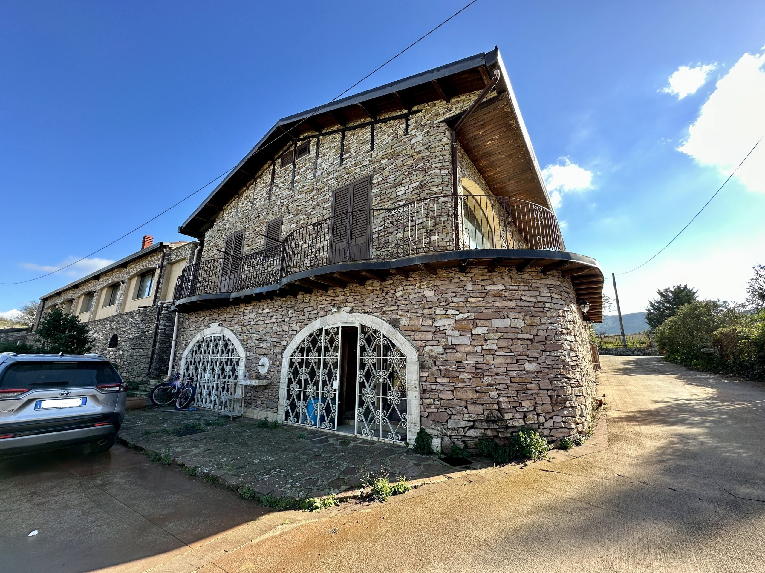 Villa in vendita a Santa Cristina Gela, Contrada Piano di Cola