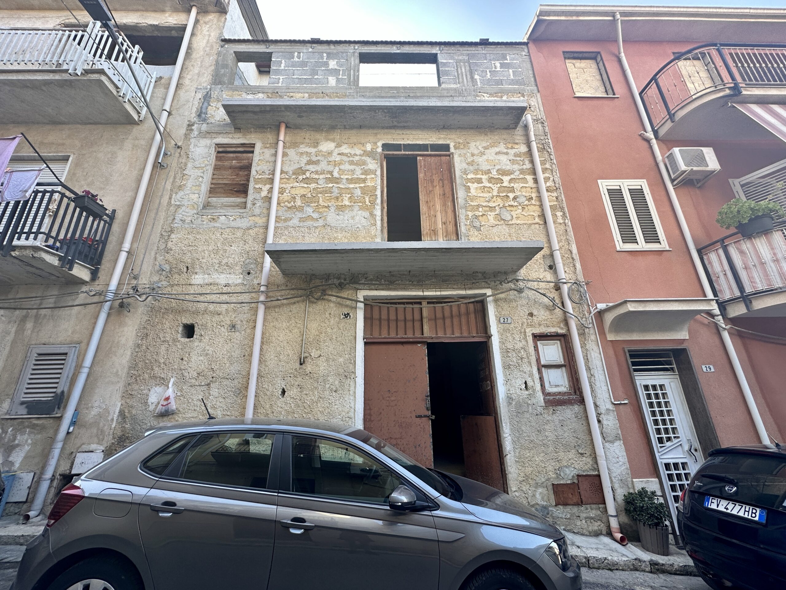 Casa indipendente in vendita a Partinico, Via Gallo