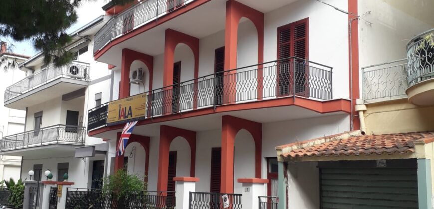 Casa indipendente in vendita a Partinico, Via B. Croce