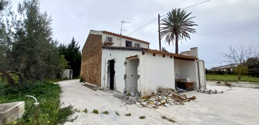 Villa in vendita a Partinico, contrada Parrini