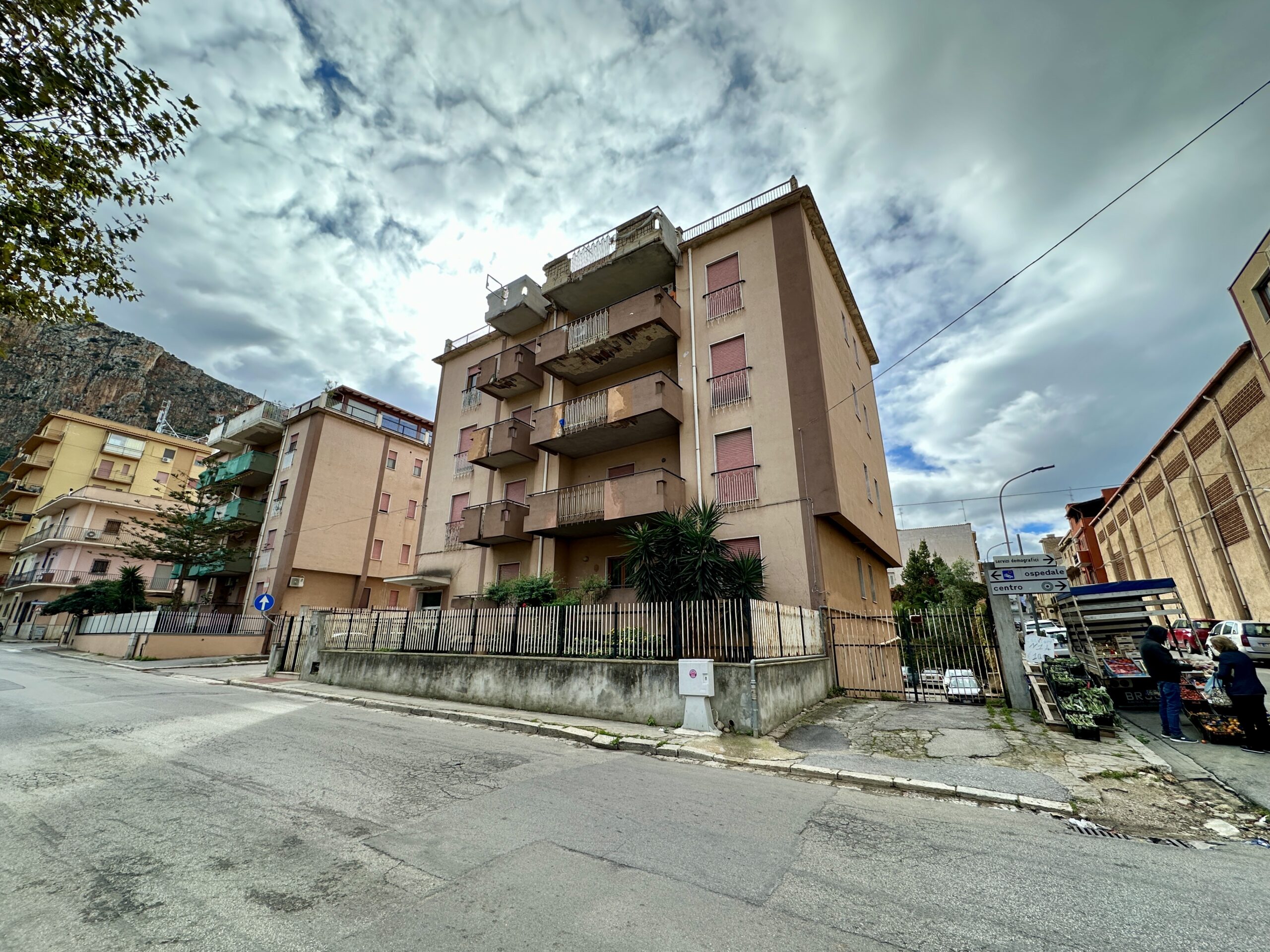 Appartamento in vendita a Partinico, Via Kennedy