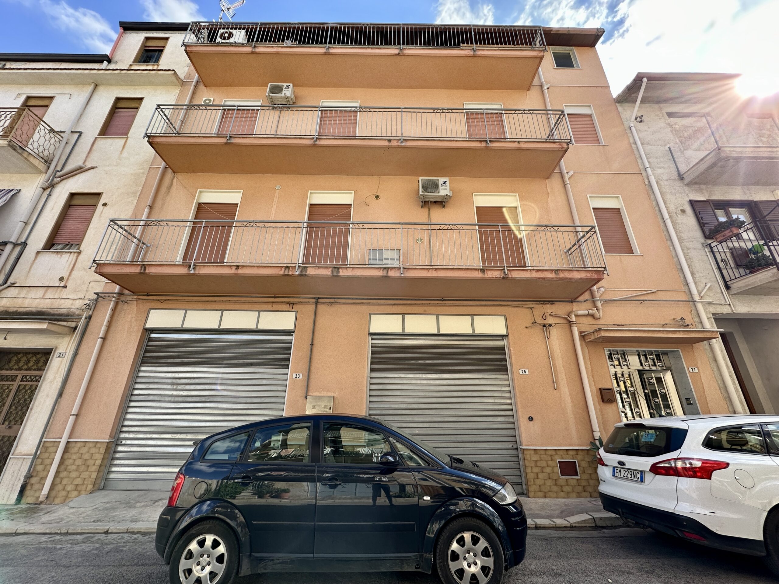 Appartamento in affitto a Partinico, Via Avellino