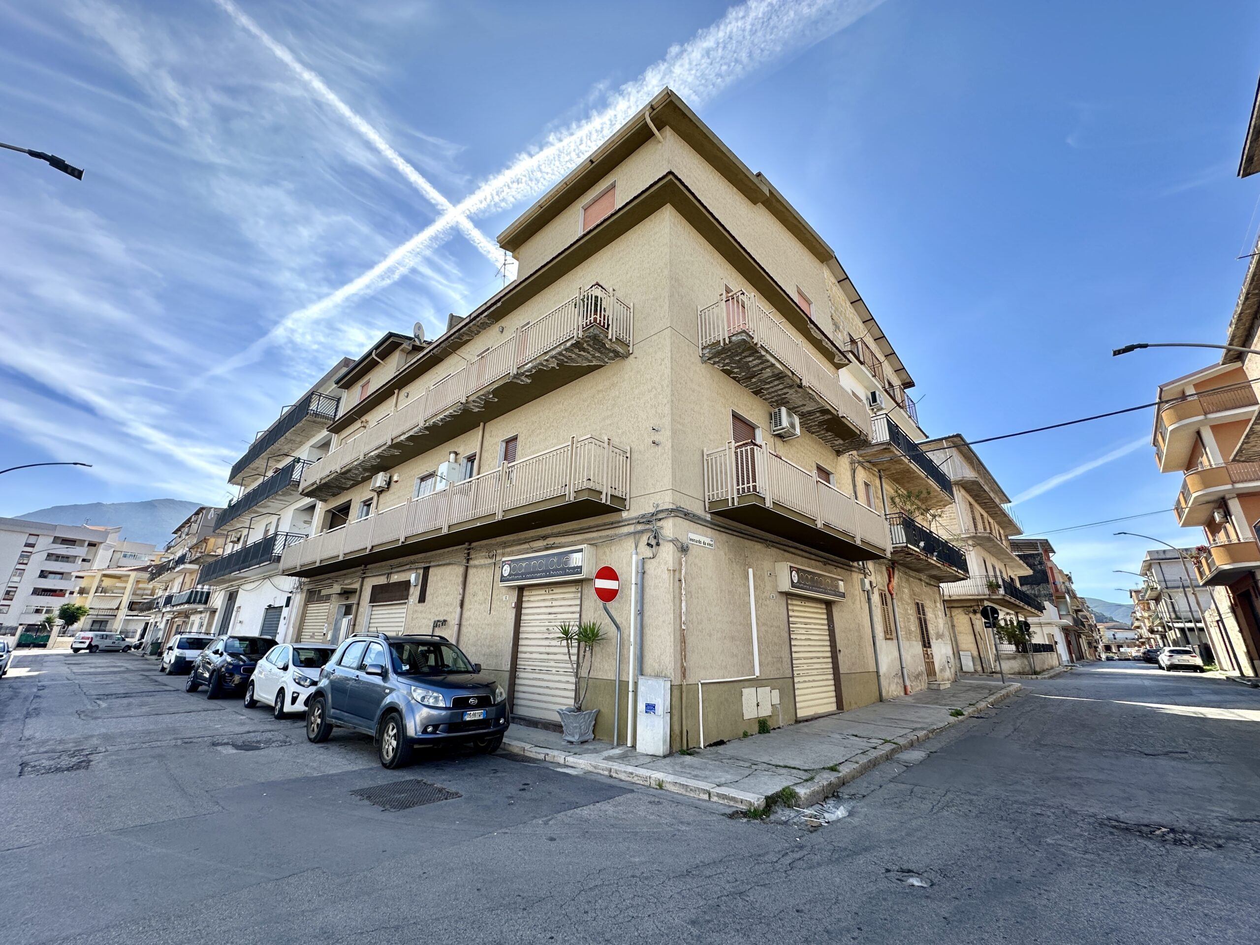 Appartamento con mansarda in vendita a Partinico, Via Papa Paolo VI